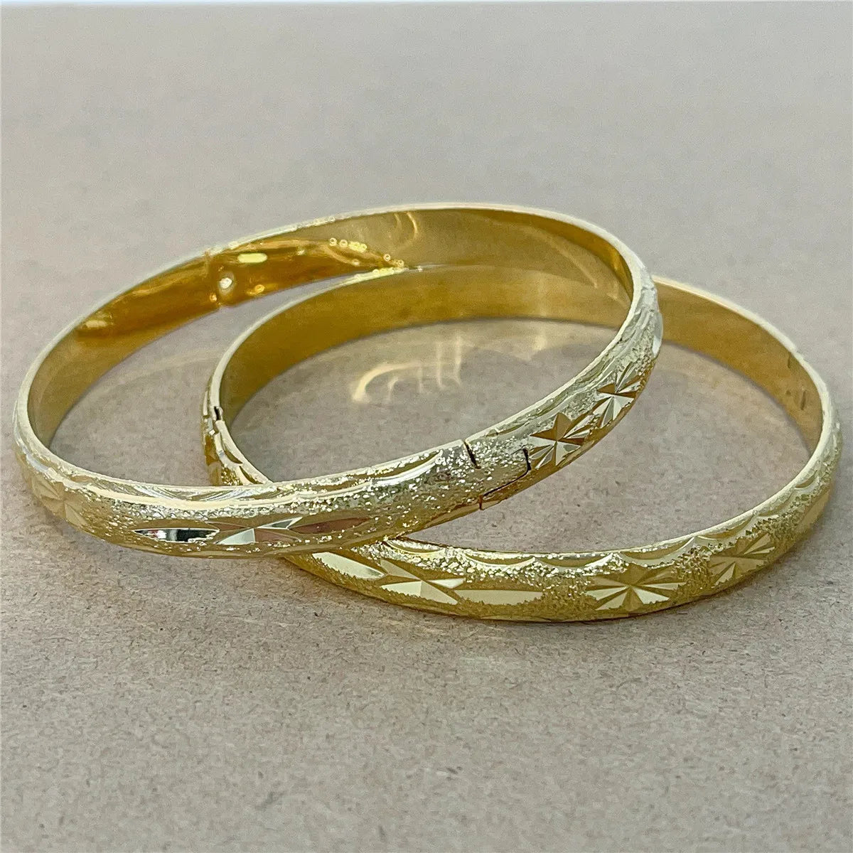2 Pcs Cuban Chain Bracelets for Women Charm Bracelets Bangles  Jewelry