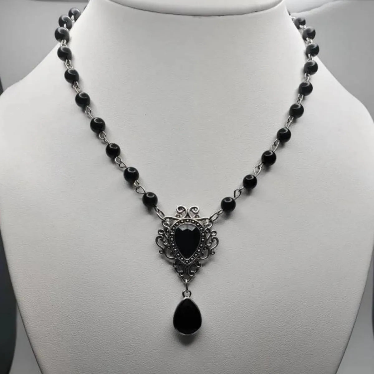 Rosary water drop Cameo Choker, Gothic jewelry, Victoria, Retro, Devil, Pagan, witchcraft accessory, vampire, necklace For Women