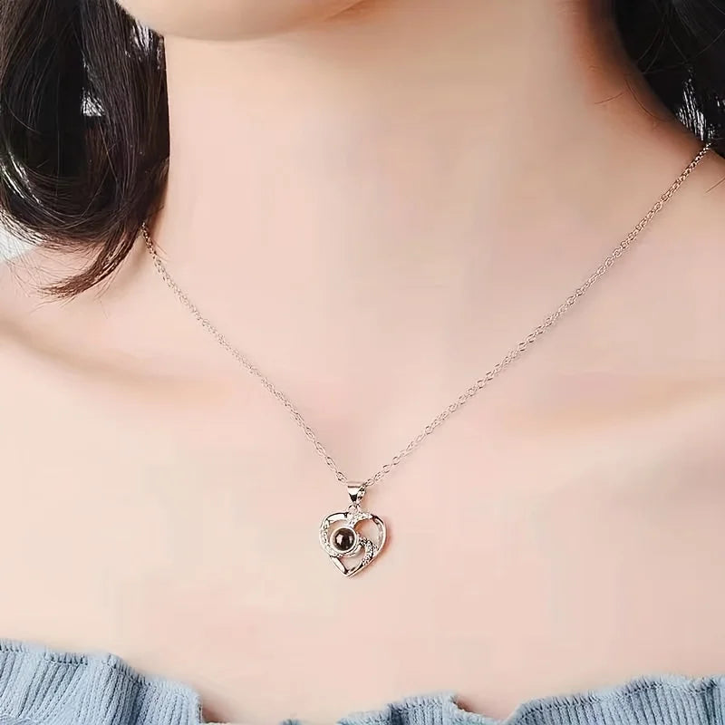 Mother's Day Gifts Projection Necklace with Luxury Rose Flower Gift Box 100 Languages I Love You Pendant Necklaces for Women